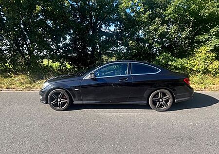 Mercedes-Benz 250 C C63 AMG Optik