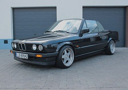 BMW 320 Cabrio ! Without corrosion ! Original paint
