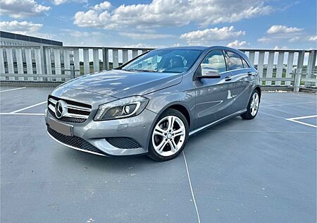 Mercedes-Benz A 200 CDI Urban*Kamera*Standheizug*Navi*Bi-Xenon