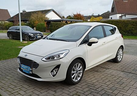 Ford Fiesta 1,0l Titanium (Kamera,Klima...)