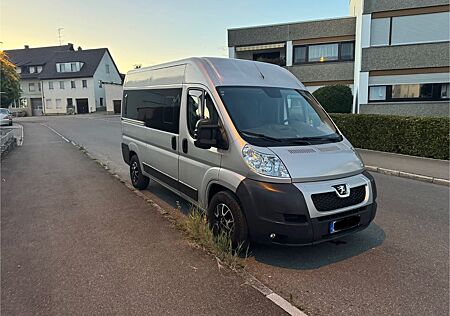Peugeot Boxer 3.0 , 9 sitzer