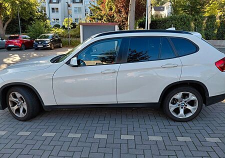 BMW X1 xDrive18d - mit TÜV 8-fach bereift