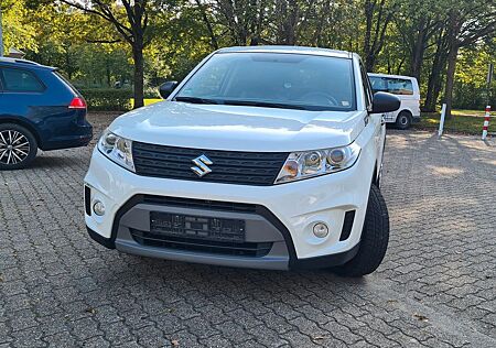 Suzuki Vitara gebraucht kaufen Suzuki Vitara 1.6 VVT Club 4x2 Club