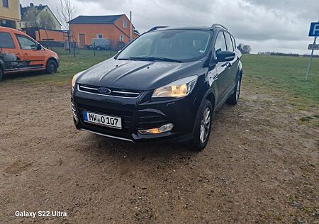 Ford Kuga 2,0 TDCi 4x4 110kW Titanium PowerShift ...