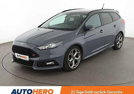 Ford Focus 2.0 EcoBoost ST*PDC*SHZ*KLIMA*GARANTIE