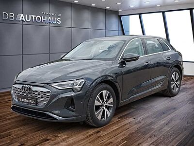 Audi Q8 e-tron advanced 50 quattro 95 kWh AHK