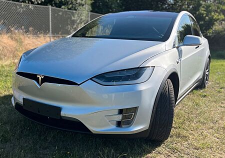 Tesla Model X 90D-6Si-MwStausw.-SiKlima-AHK-87%SOH