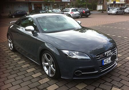 Audi TTS Coupe 2.0 TFSI S tronic quattro -Competition