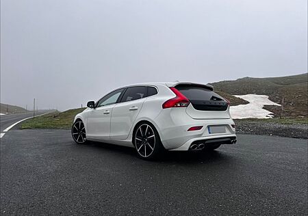 Volvo V40 T5 Geartronic R-Design HEICO