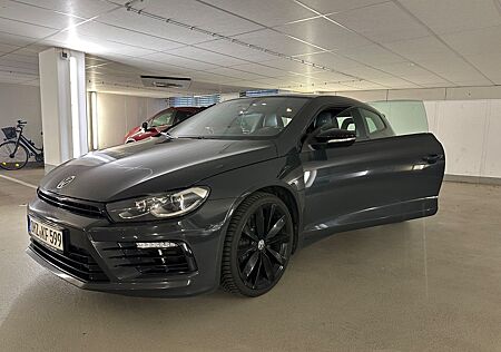 VW Scirocco Volkswagen 2.0 TSI DSG R R