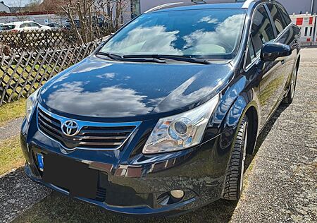 Toyota Avensis Combi Edition 2.2 D-4D Edition