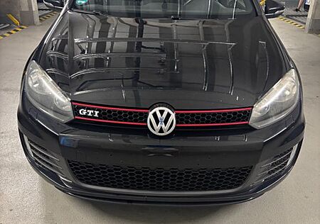VW Golf Volkswagen 2.0 TSI DSG GTI