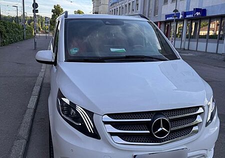 Mercedes-Benz Vito Tourer 119 cdi vip Interieur