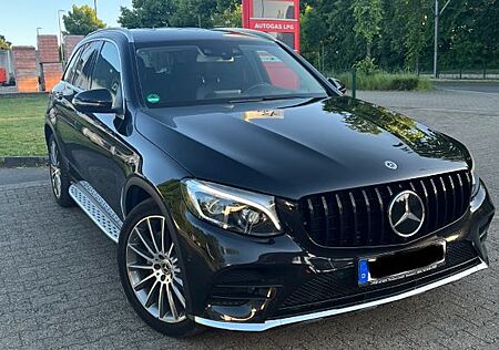 Mercedes-Benz GLC 250 d 4MATIC AMG Line Autom. AMG Line