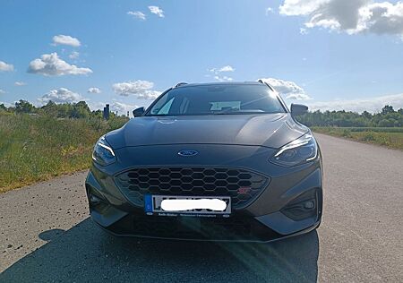 Ford Focus 2,3 EcoBoost ST Styling-Paket Turnier ...
