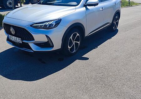 MG HS 1.5T-GDI Luxury Auto Luxury
