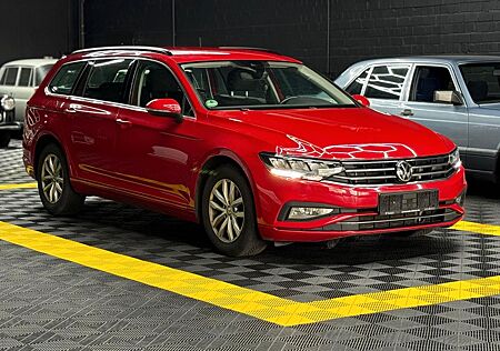 VW Passat Variant Volkswagen /Business/MWST/R.Kamera/
