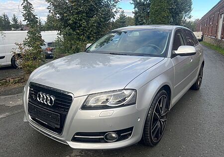 Audi A3 Sportback 2.0 TFSI Ambiente quattro