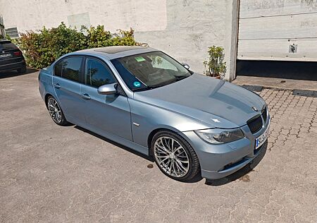 BMW 320d Tüv Neu