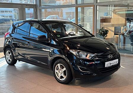 Hyundai i20 1.1 CRDi Style blue