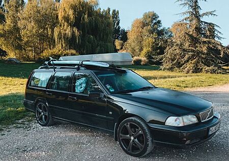 Volvo V70 - TÜV neu, grüne Plakette, Microcamper