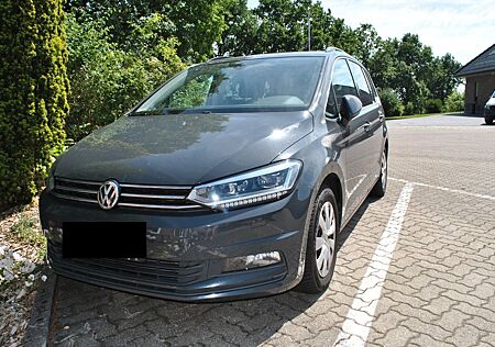 VW Touran Volkswagen 2.0 TDI Comfortline aus erster Hand