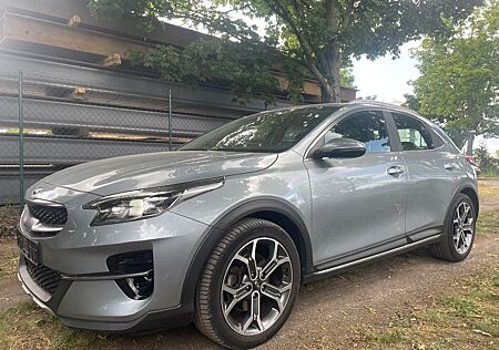 Kia XCeed 1.4 T-GDI Edition 7 140Ps/Xenon/Camera....