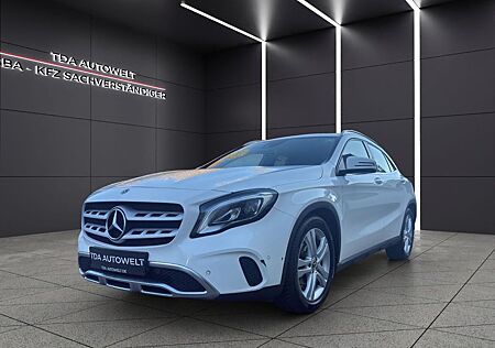 Mercedes-Benz GLA 180 *PDC,Kamera,LED*