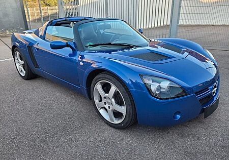Opel Speedster 2.2 - wenig Kilometer - top Zustand
