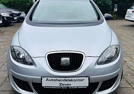 Seat Altea Reference/1.6 Benzin/SHZ/AHK