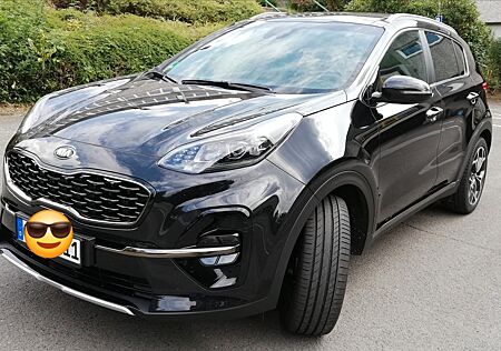 Kia Sportage 1.6 T-GDI 4WD GT line 8 fach bereift