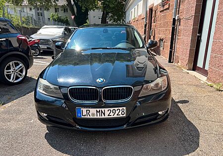 BMW 318i - Automatik