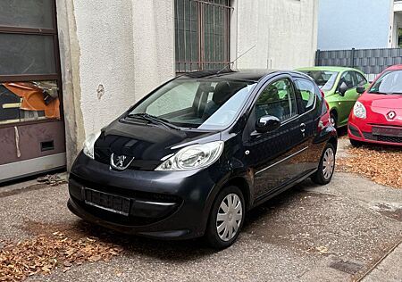 Peugeot 107 Urban Move Klima,Allwetter,TÜV-AU Neu