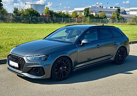 Audi RS4 Avant 2.9 TFSI quattro
