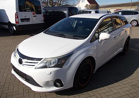 Toyota Avensis Kombi Edition Klimaaut. Alu Sitzheizung
