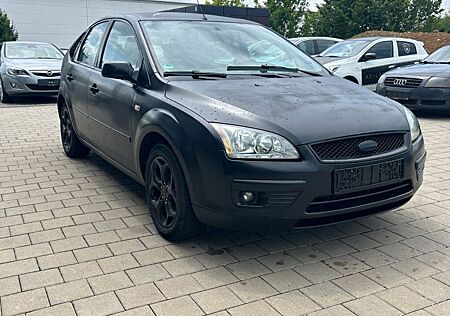 Ford Focus Lim. Trend#Automatik#Tüv02/2026#