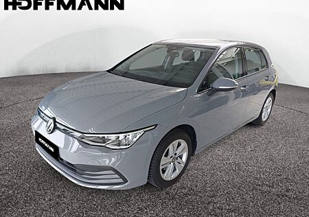 VW Golf Volkswagen 1.5 eTSI DSG Life AHZV Navi LED