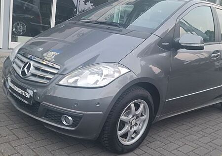 Mercedes-Benz A 160 A -Klasse Rentnerfahrzeug GARAGE TOP