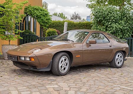 Porsche 928 S Oldtimer H- Kennzeichen V8 Schöner Zustand