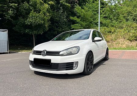 VW Golf Volkswagen 2.0 TDI GTD