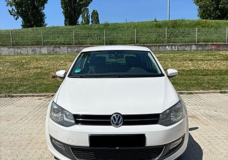 VW Polo Volkswagen V 6R