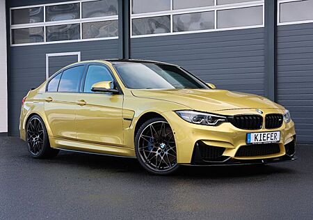 BMW M3 Competition/Akrapovič/HUD/H&K/360/Carbondach