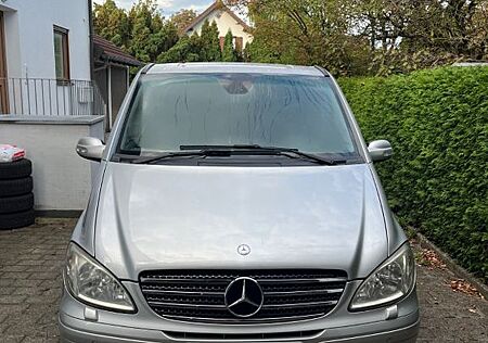 Mercedes-Benz Viano 3.0 CDI TREND extralang TREND Tisch-Paket