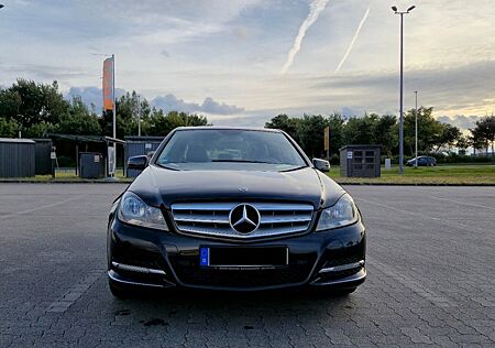 Mercedes-Benz C 180 AVANTGARDE AVANTGARDE