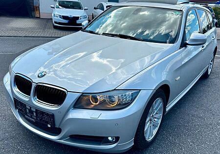 BMW 320i Touring Xenon Pano Leder Sportsitze Navi