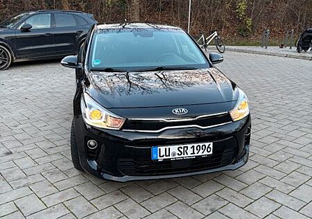 Kia Rio 1.0 T-GDI 120 Platinum Edition Platinum ...