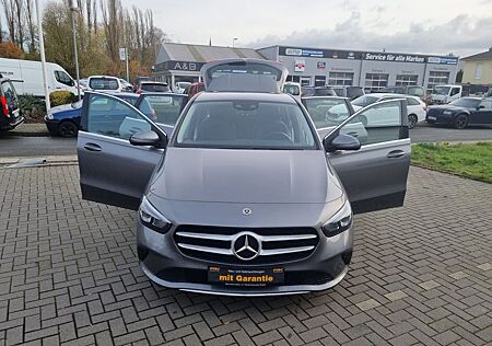 Mercedes-Benz B 200 JUNGSTERNE GARANTIE,NAVI,KAMERA,SHZ,PDC