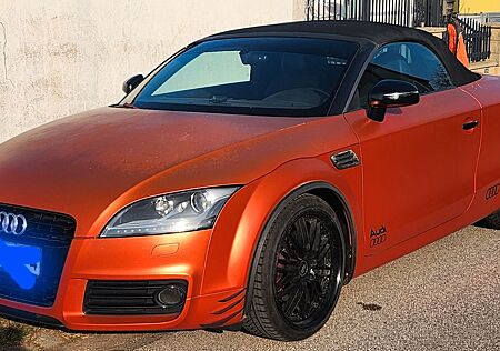 Audi TT Roadster 2.0 TDI quattro -