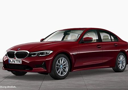 BMW 320e LiveCockpitProf PDC Sportsitze LED Alarm