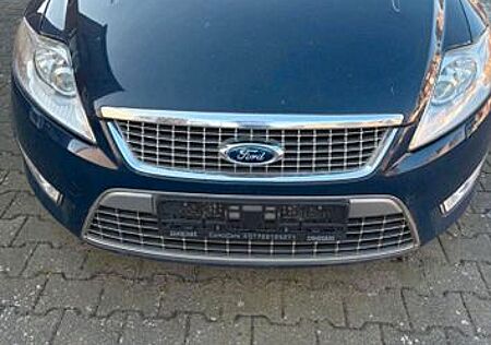 Ford Mondeo 2,0TDCi 120kW Black Magic Turnier Pow...